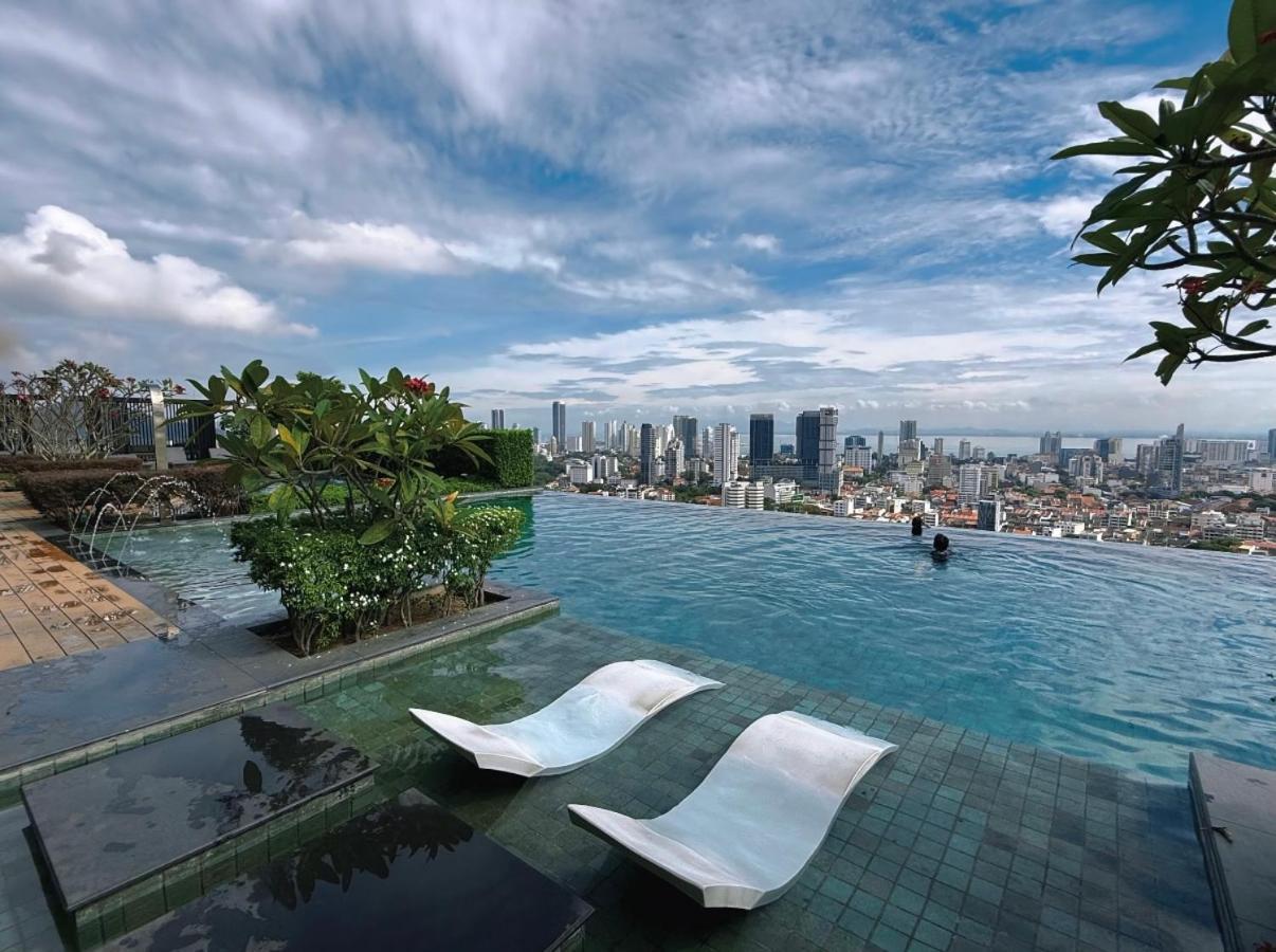 Beacon Executive Suite - City View - By Iz جورج تاون المظهر الخارجي الصورة