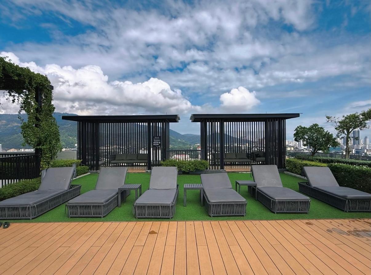 Beacon Executive Suite - City View - By Iz جورج تاون المظهر الخارجي الصورة