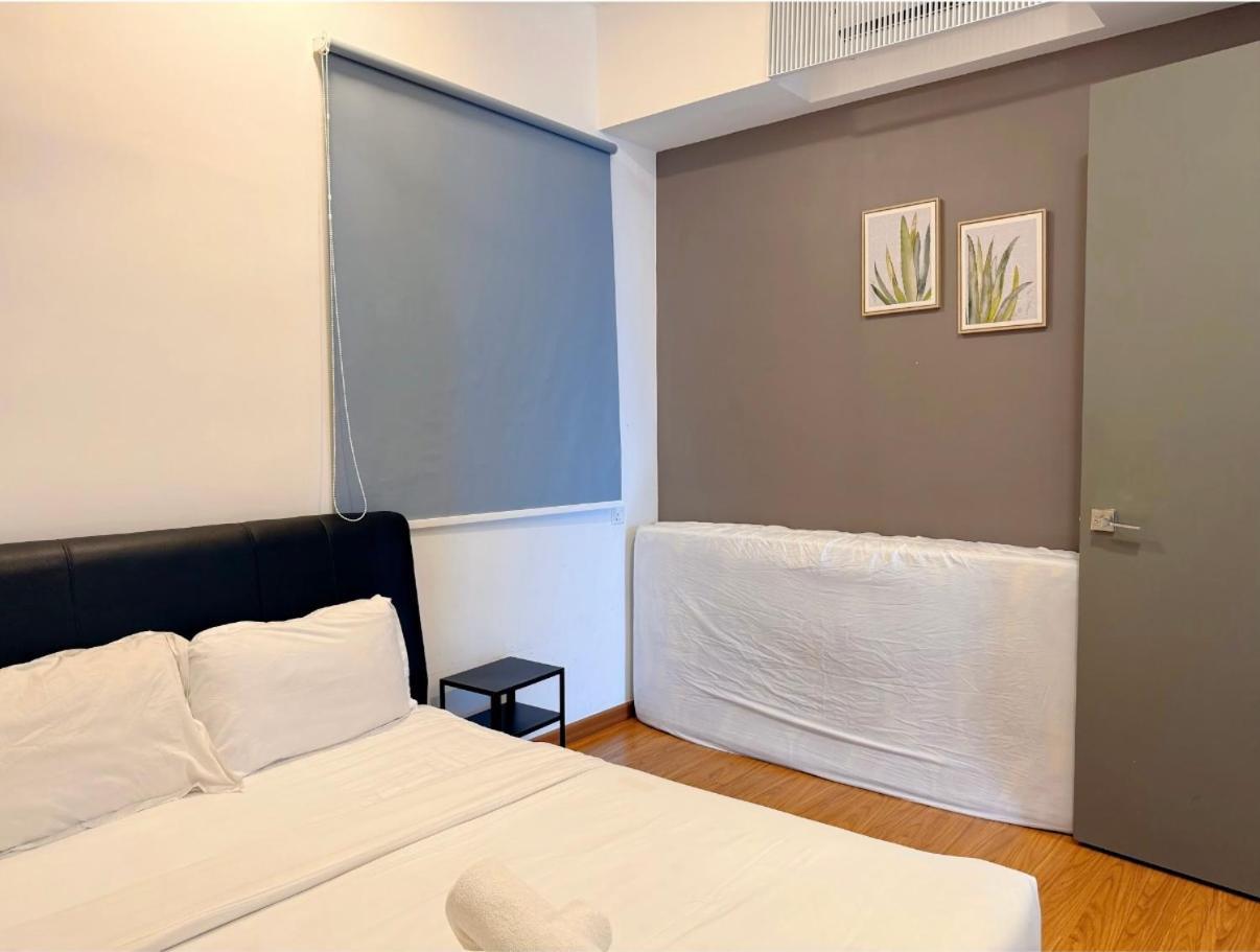 Beacon Executive Suite - City View - By Iz جورج تاون المظهر الخارجي الصورة